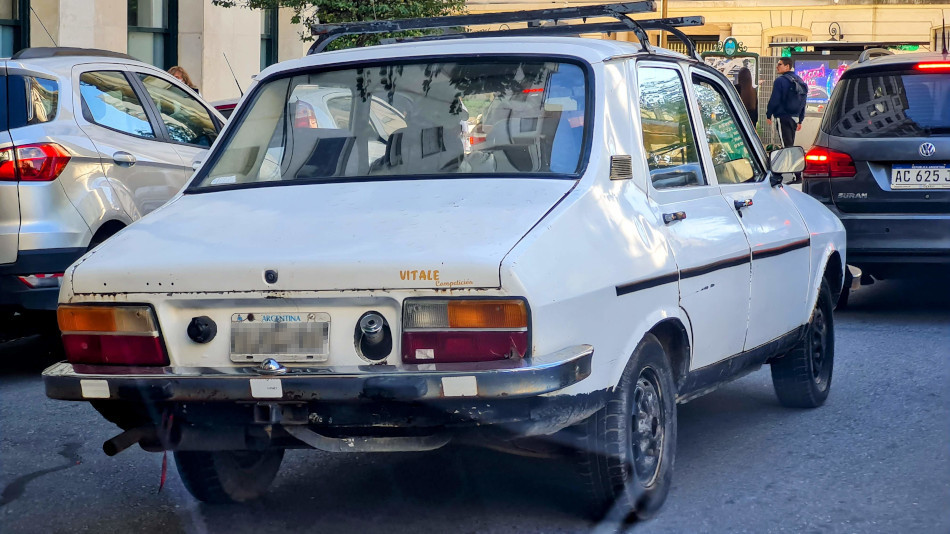 Renault 12 blanco, Retiro