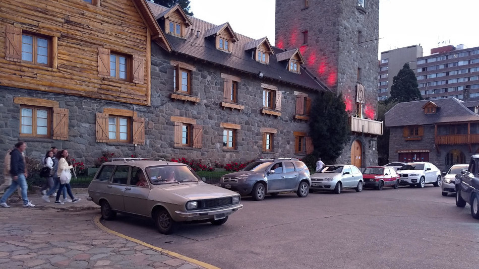 Renault 12 Break marrón, Bariloche