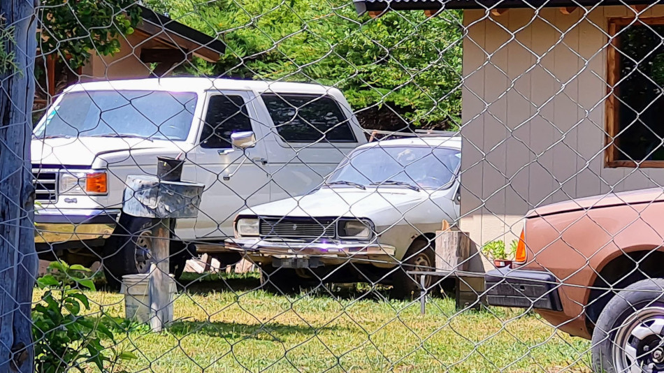 Renault 12 blanco, Dina Huapi