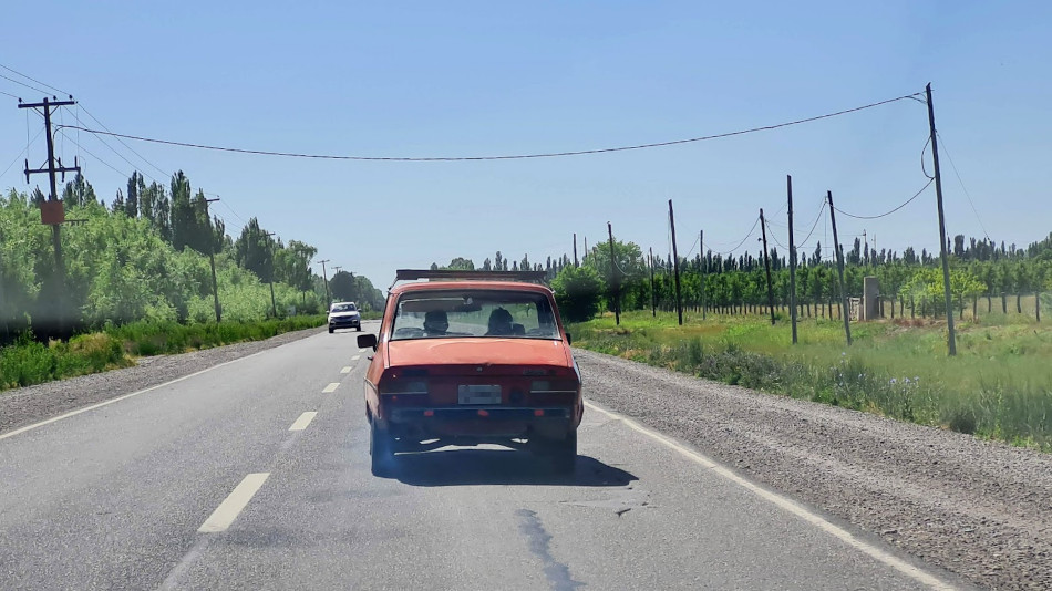 Renault 12 rojo, General Roca