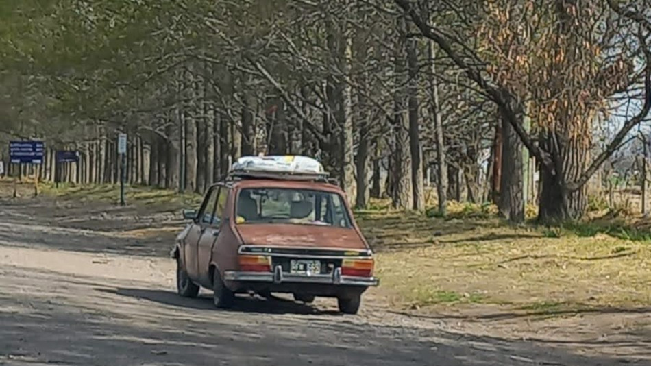 Renault 12 marrón, San Rafael