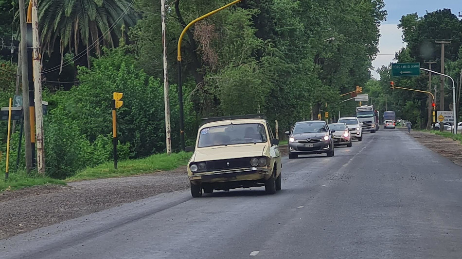 Renault 12 amarillo, Pergamino