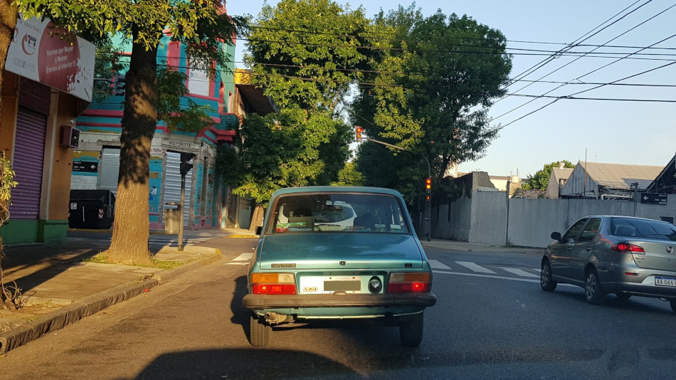 Renault 12 verde metalizado, San Cristóbal