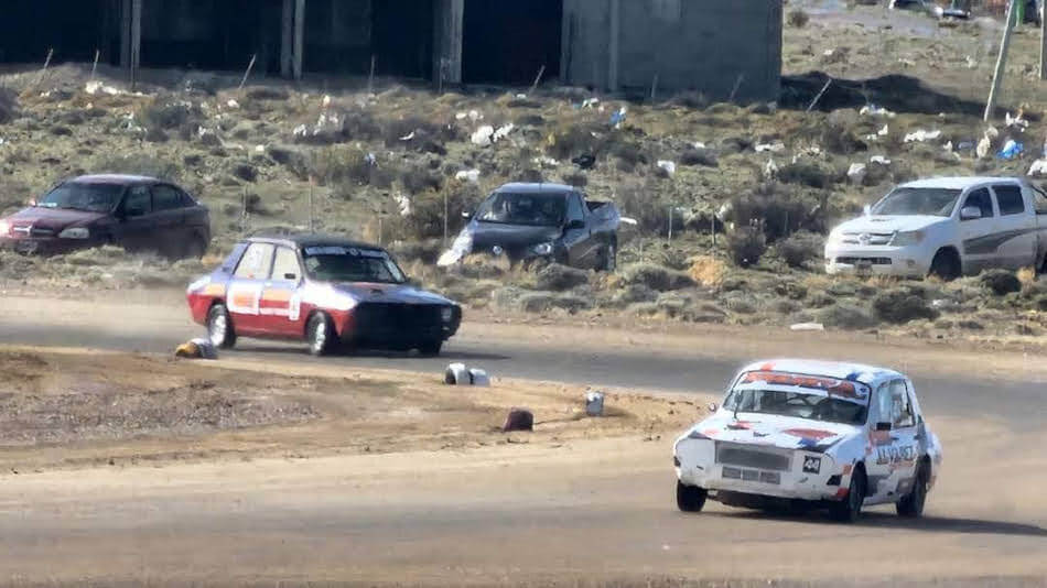 Renault 12 de carrera, Las Heras Santa Cruz