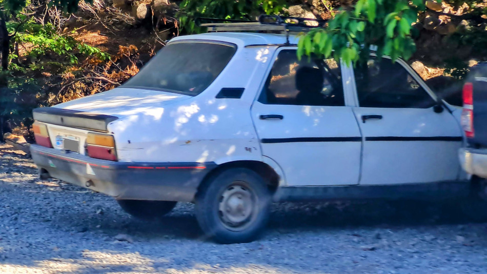 Renault 12 blanco, Circuito Chico