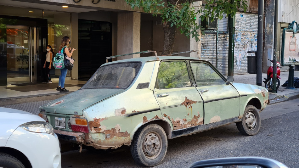 Renault 12 verde picado, San Cristóbal