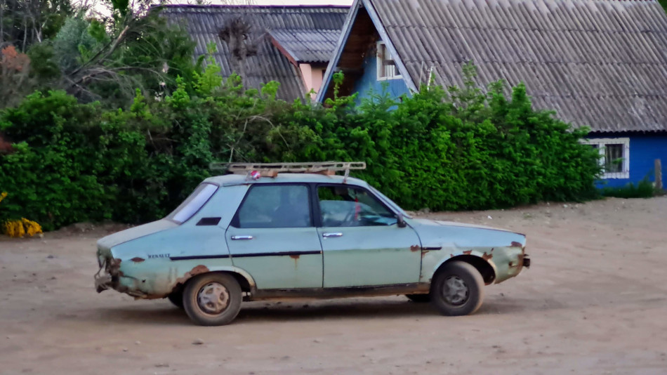 Renault 12 verde, Bariloche