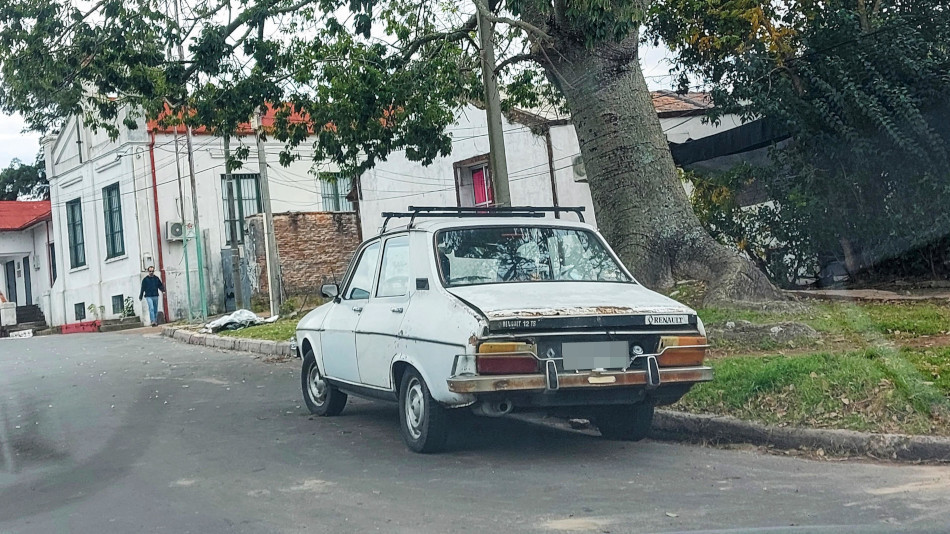 Renault 12 blanco, Fray Bentos