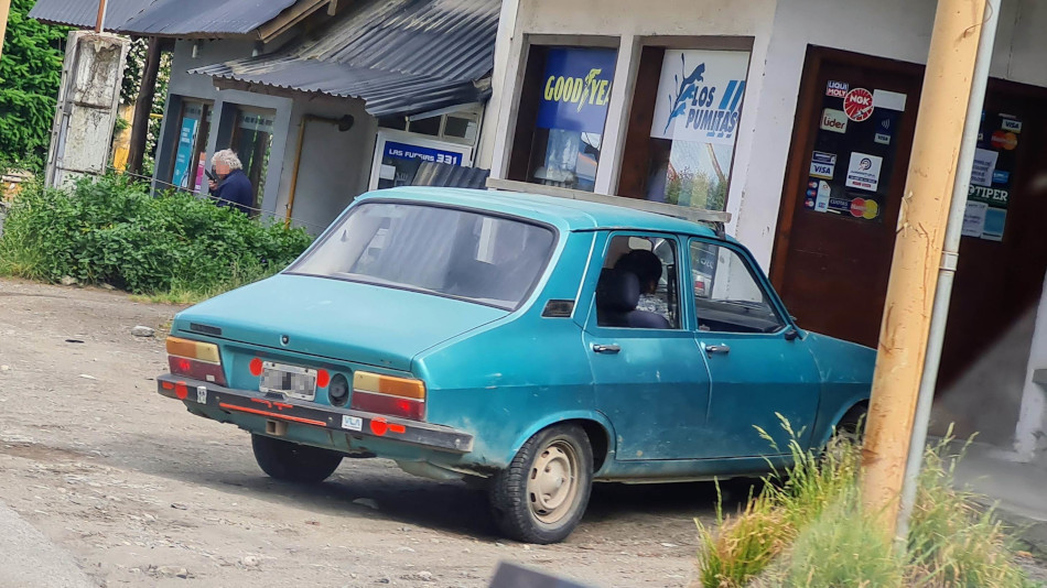 Renault 12 verde, Villa La Angostura